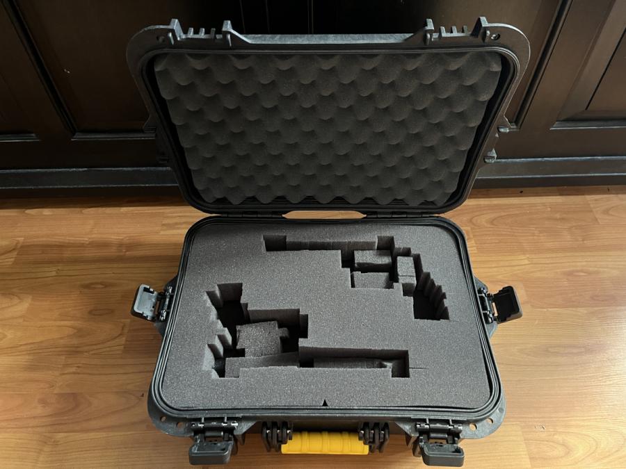 Plano 108021 Gun Guard AW Large Pistol/Accessories Case with Deluxe  Latches, Hard Pistol Cases -  Canada
